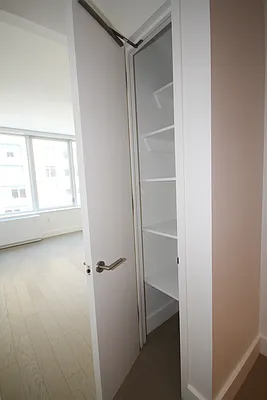 Rented by Red Apple Group | media 28