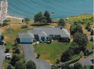 278 Cromesett Rd, Wareham, MA 02571