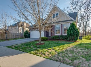 6444 Sunnywood Dr, Antioch, TN 37013