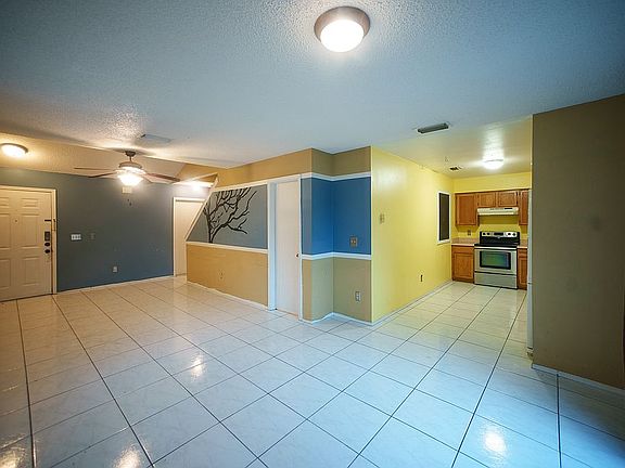 4th image of 2052 Tropic Bay Ct