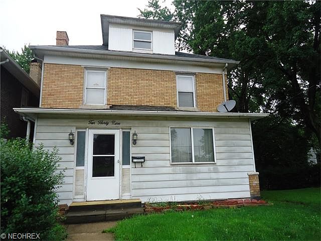 1st image of 1039 Vine St