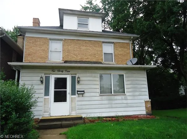 1039 Vine St, East Liverpool, OH 43920