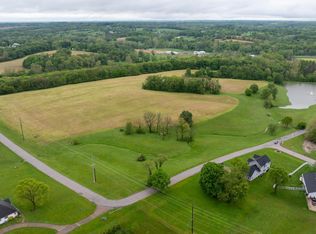 Glen Meadows Pkwy, Bedford, IN 47421