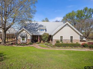 24050 Red Azalea Ln, Lindale, TX 75771