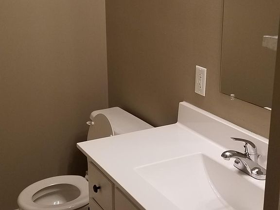 Main Bath - 2nd view