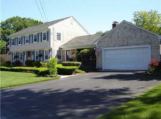 21 Norton Dr, Cumberland, RI 02864