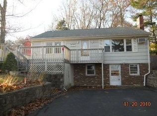 404 Welchs Point Rd #R, Milford, CT 06460