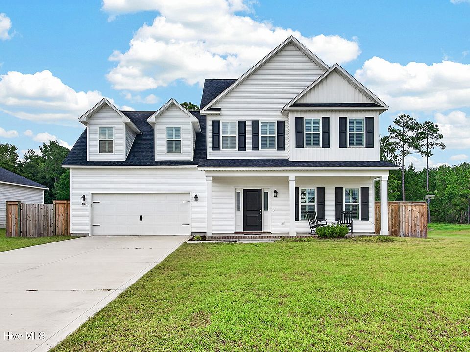 1st image of 604 Macy Place
