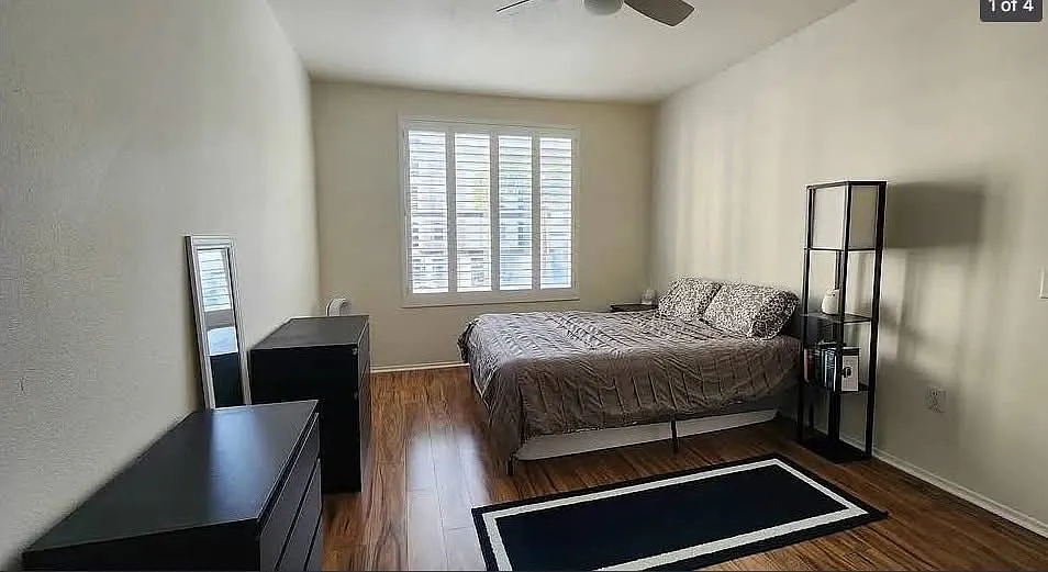 2 bed, 1110 sqft, $3,700 — Photo 2