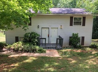 105 Old Saluda Dam Rd #B, Greenville, SC 29611