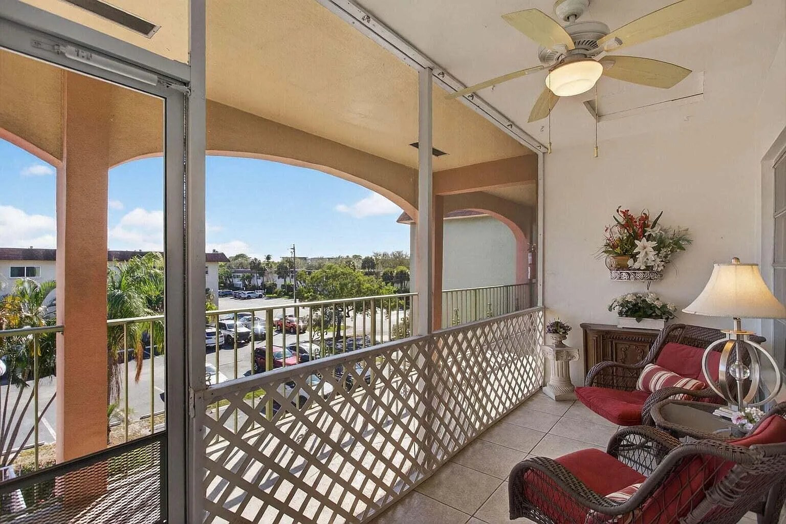 1 bed, 1.0 bath, 940 sqft, $1,500 — Photo 4