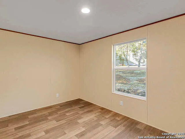 1230 Greenbriar — Photo 26