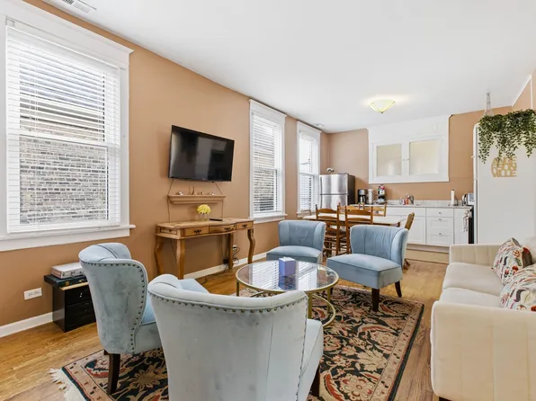 (undisclosed Address), Chicago, IL 60640