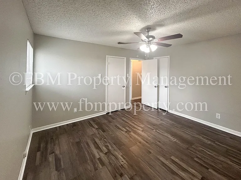 604 Walter Stephenson Rd #B — Photo 24