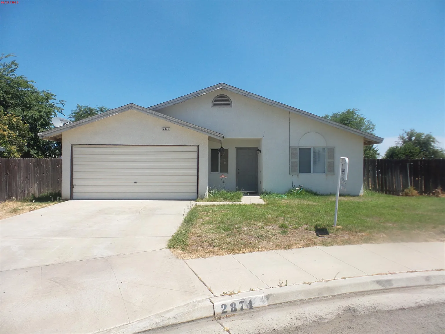 2874 W Lawson St photo 1