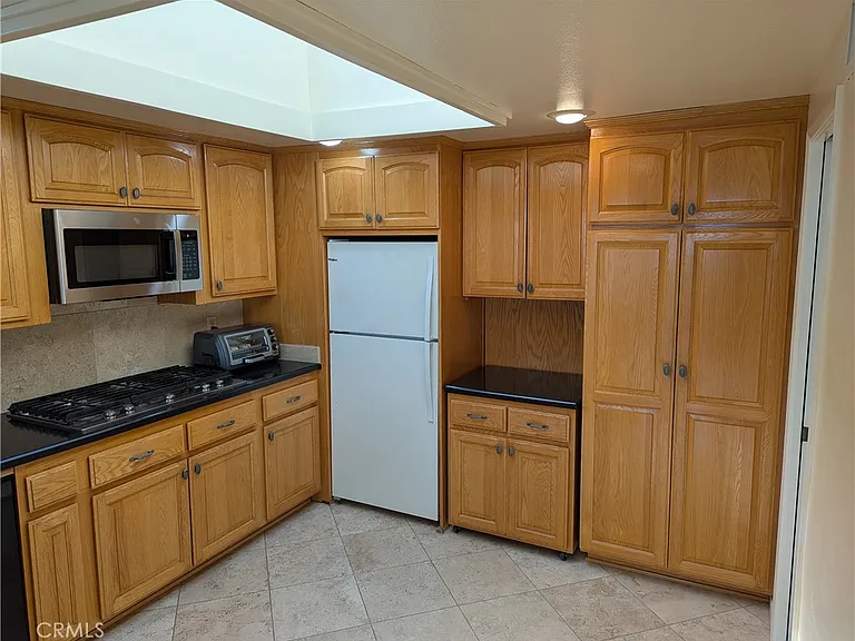 270 Cagney Ln #308 — Photo 24