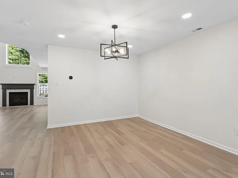 771 Barton Run Blvd — Photo 7