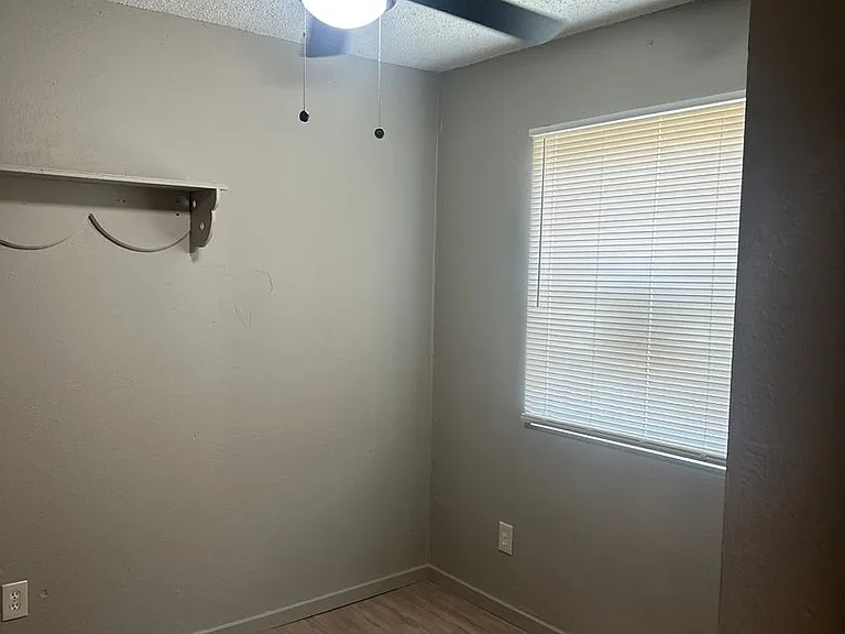 101 Seminole St — Photo 17