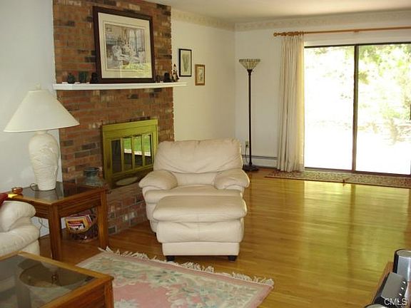 5th image of 60 Princess Wenonah Dr