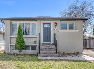 35 Folkestone Ave, Hamilton, ON