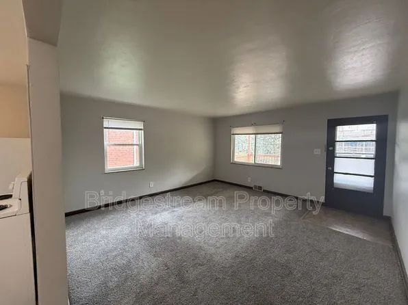 211 N Cherrywood Ave APT 2, Dayton, OH 45403