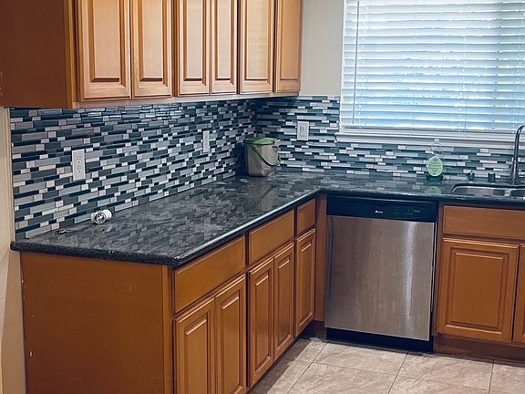 4th image of 6733 Ebensburg Ln