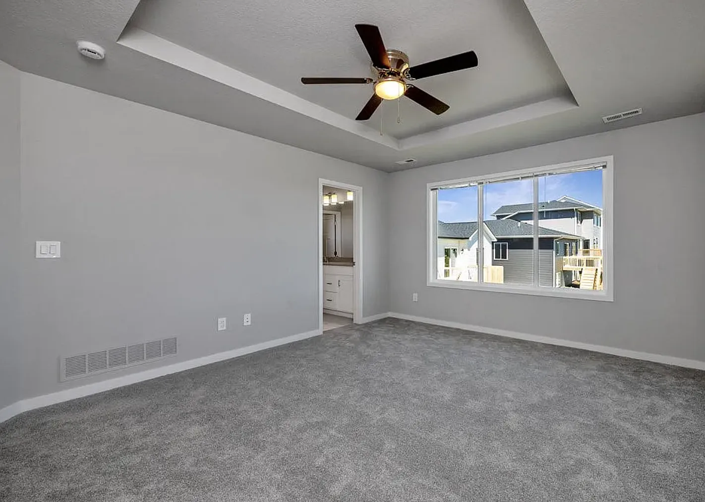 3 bed, 1529 sqft, $2,295 — Photo 4