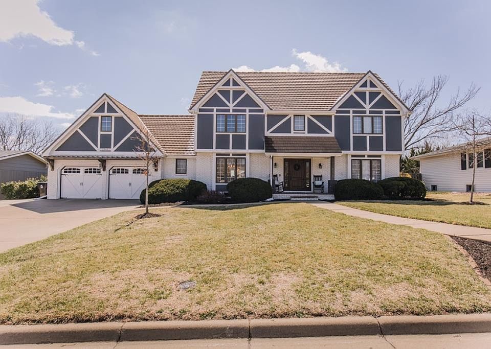 2361 Hillside Dr, Salina, KS 67401 Zillow