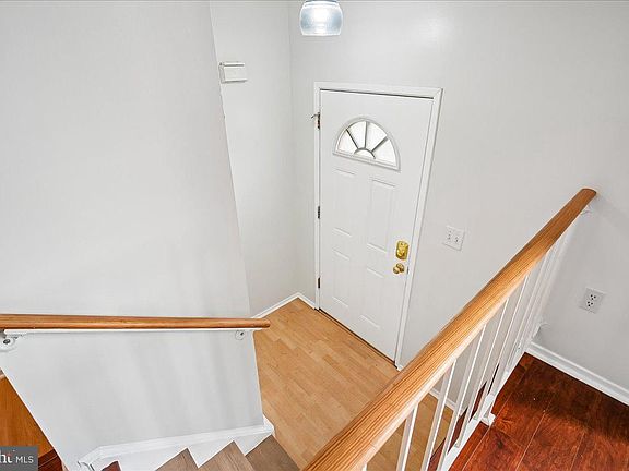 4th image of 2374 Branleigh Park Ct