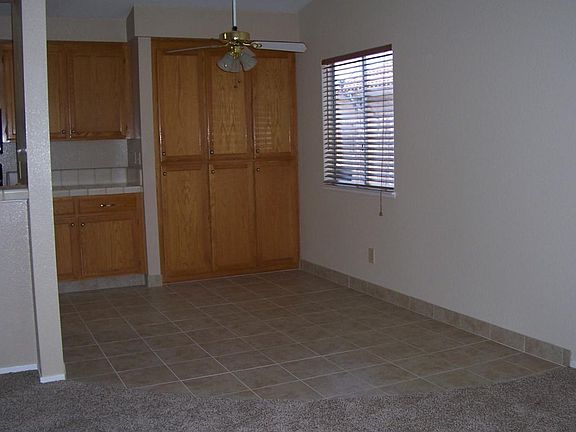 4th image of 449 Maag Ave