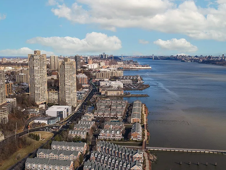 7002 Boulevard East #11A — Photo 37