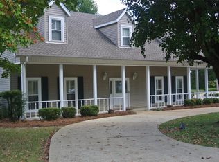 707 Carol Villa Dr, Montgomery, AL 36109