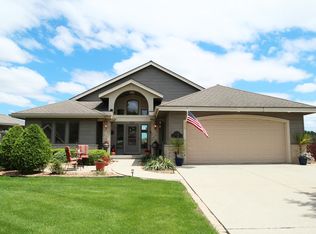 220 Bayfield Way, Lake Mills, WI