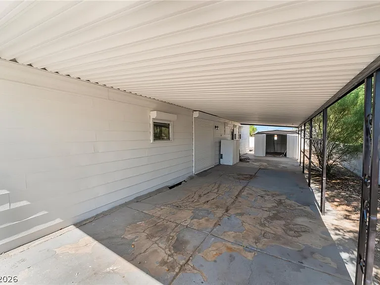 280 Sir Phillip St — Photo 37