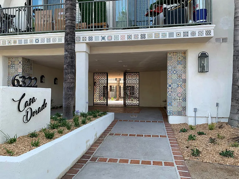 Casa Dorado — Photo 2