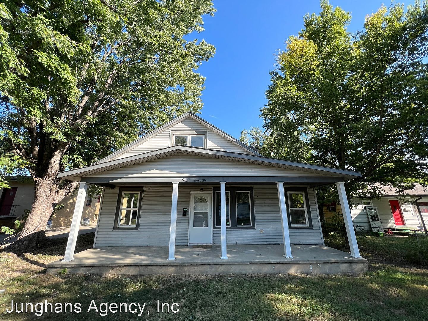 902 W 11th St Junction City KS 66441 Zillow