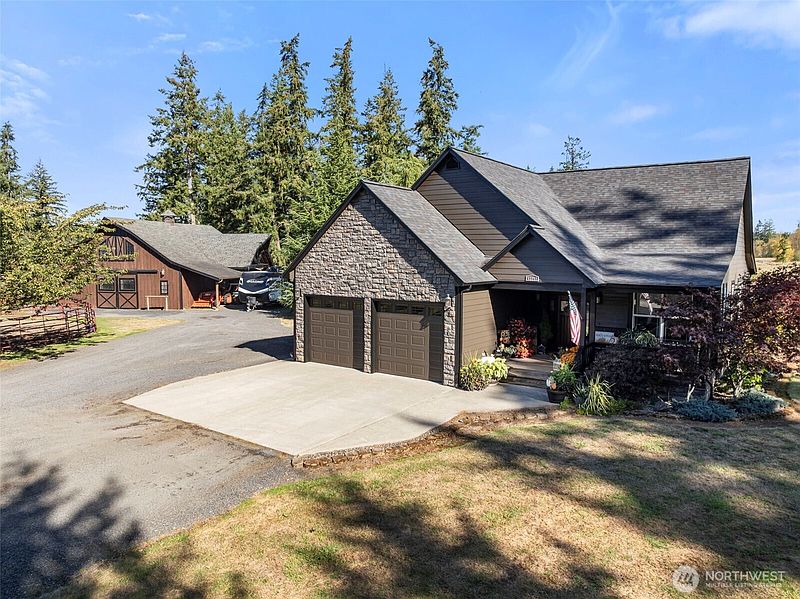4th image of 63745 Leonard Road #45