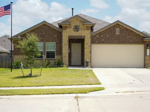 1716 Grimes Dr, Brenham, TX 77833