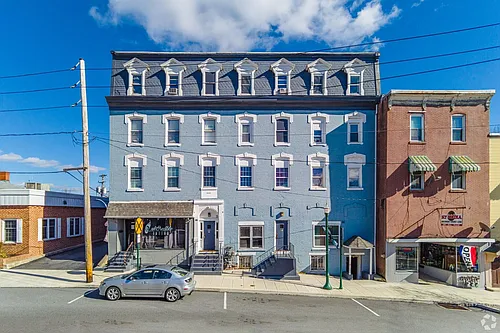 134-136 S Union St #15 Photo 1