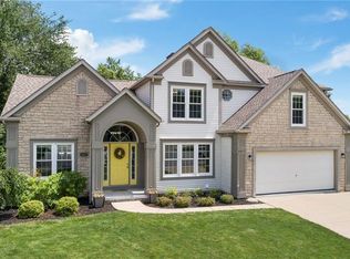 4617 Greenlawn Dr, Stow, OH 44224