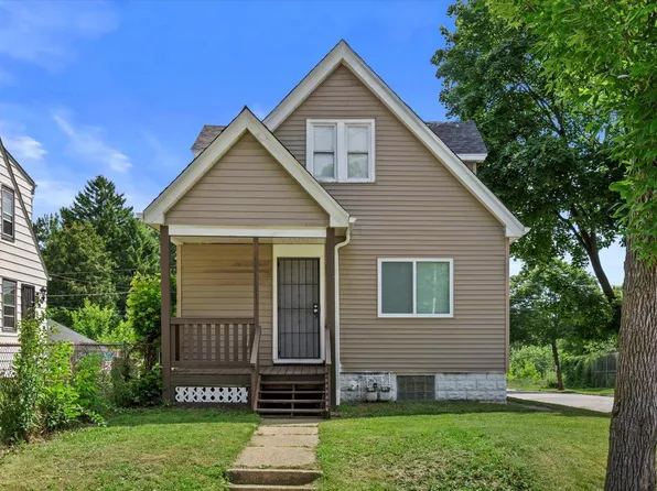 4702 North 35th STREET, Milwaukee, WI 53209
