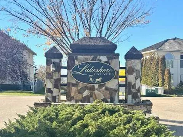 12606 Lakeshore Dr, Grande Prairie, AB T8X 8C6