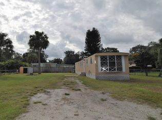 1322 SW Sunshine St, Stuart, FL 34997