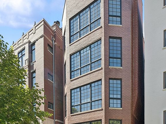2nd image of 536 W Oakdale Ave APT 4