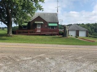 8005 Bachelor Rd NW, Waynesburg, OH 44688