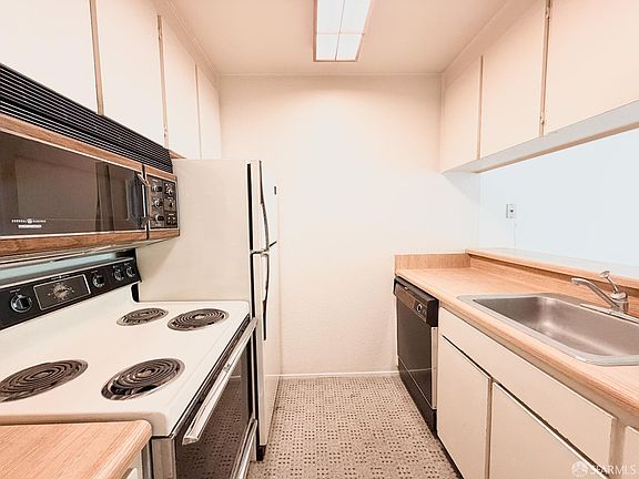 5th image of 8310 Shelter Creek Ln