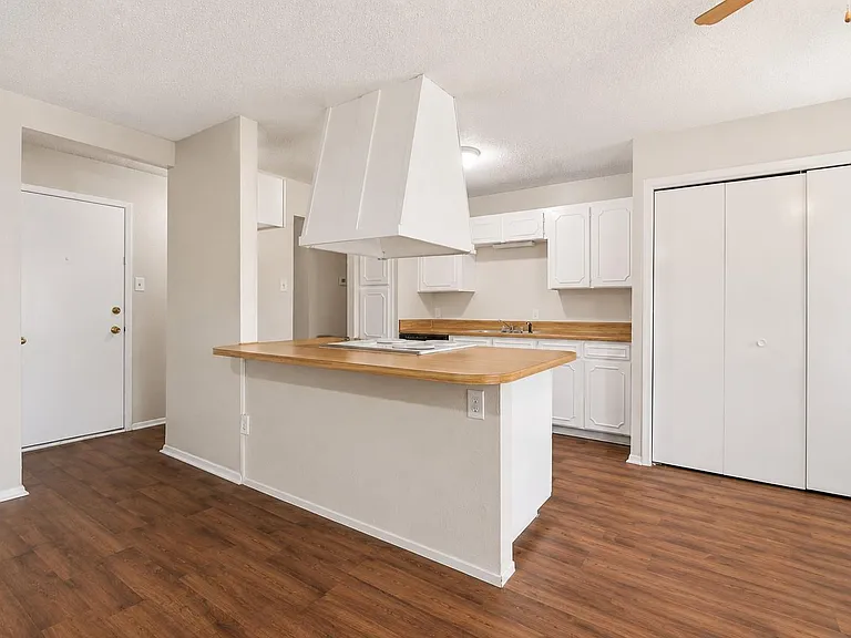 616 Reveille Rd — Photo 10