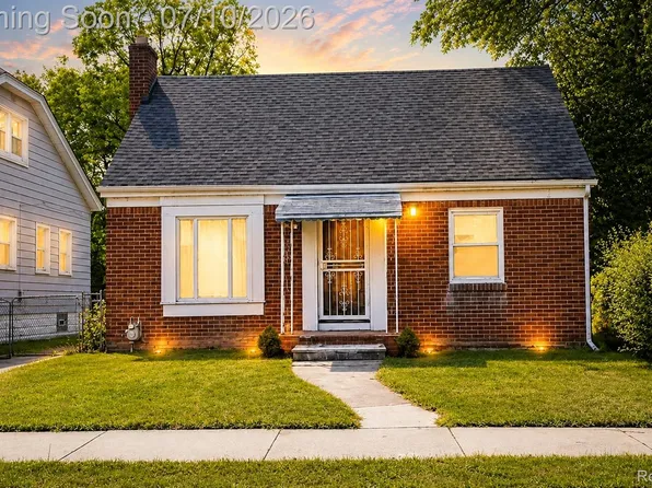 19721 Klinger St, Detroit, MI 48234