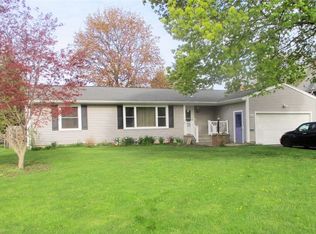 86 Alpine Rd, Rochester, NY 14612