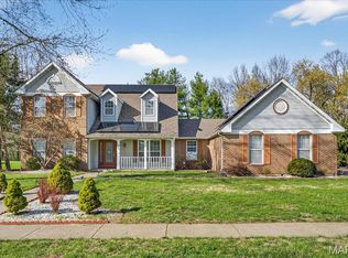 1919 White Birch Ln, Belleville, IL 62226